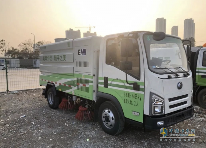 綠變寧波 宇通環(huán)衛(wèi)助力“甬城”環(huán)衛(wèi)車輛全面電動化