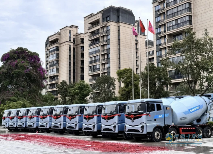 廣西盛天批量購(gòu)入10臺(tái)三一純電動(dòng)攪拌車
