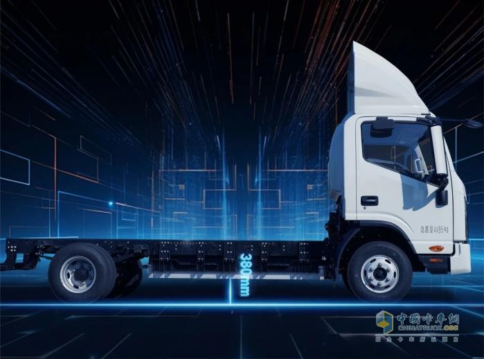 江淮新能源輕卡EV9,電動(dòng)化轉(zhuǎn)型,綠色物流