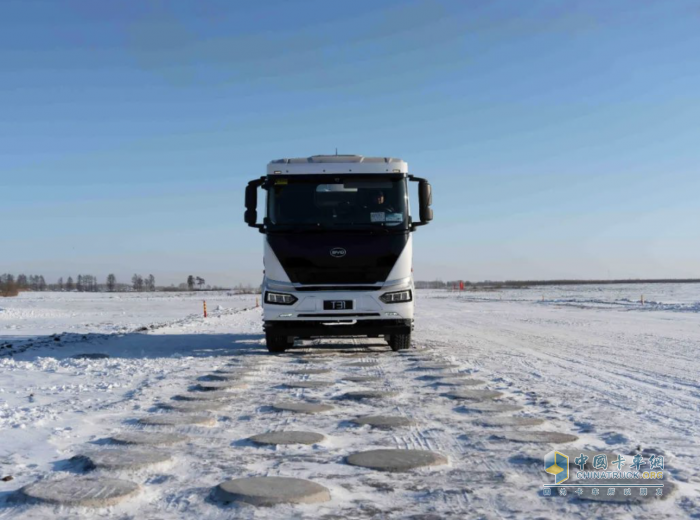零下40℃！比亞迪商用車勇闖黑河圓滿完成極寒挑戰(zhàn)