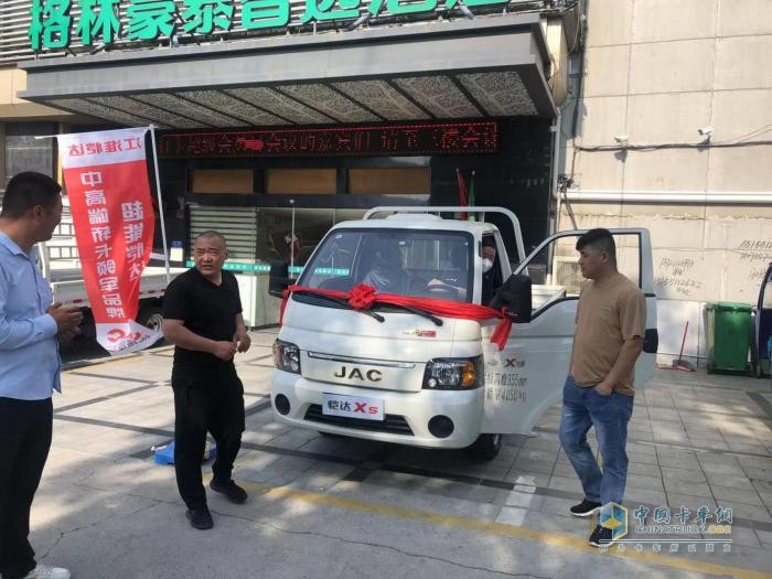獻禮江汽集團59周年廠慶，江淮1卡520超級會員日寵愛加倍！