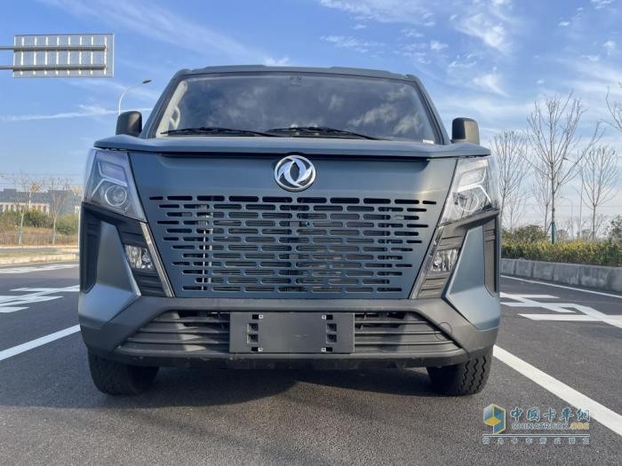 東風(fēng)御風(fēng)V9+變身“服務(wù)保障車”，一臺隨叫隨到的移動服務(wù)站