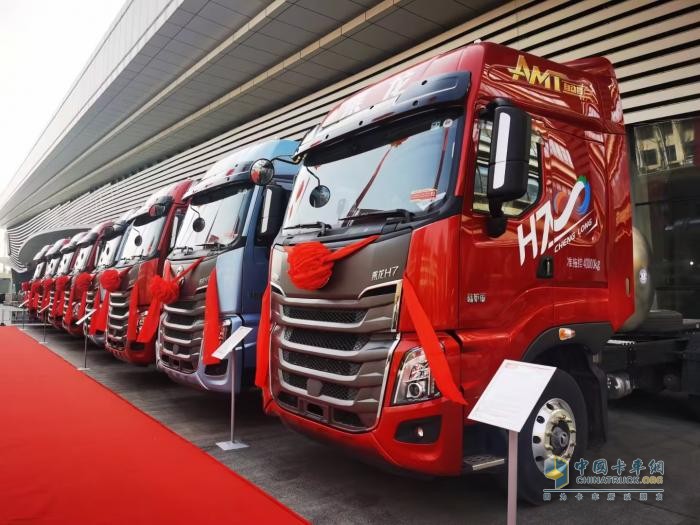 訂車68臺，乘龍H7 580LNG上市發(fā)布會燃擎臨沂