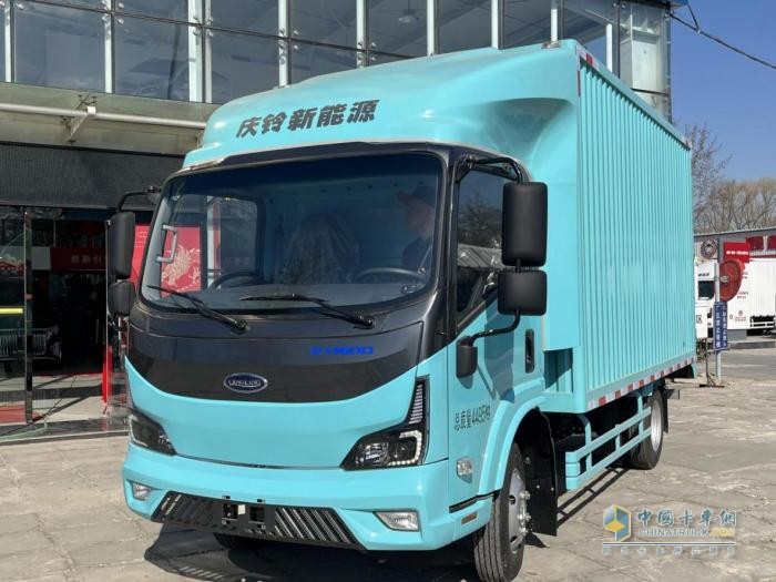 高顏又高端！慶鈴純電輕卡EVM100為何能稱(chēng)為“城配頂流”？