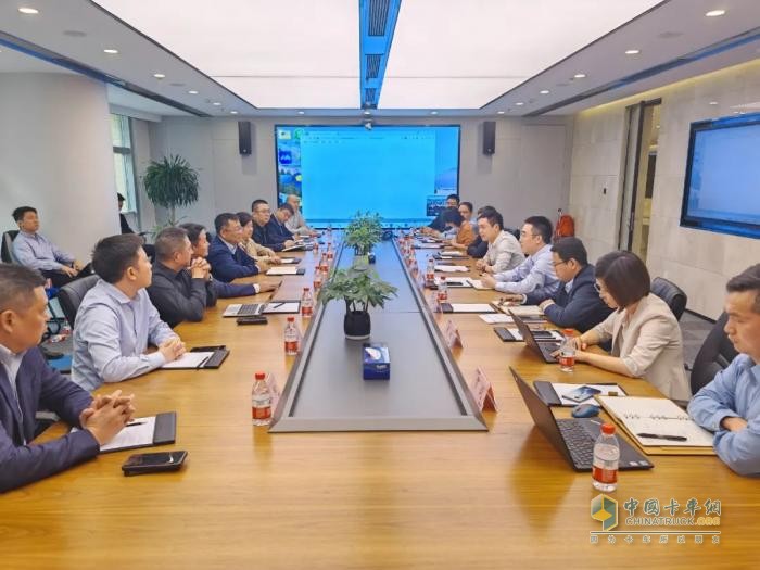 北奔重汽黨委書記、董事長何清一行到國家能源集團(tuán)國華投資公司交流合作