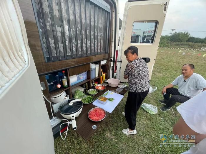 東風(fēng)御風(fēng)V9+：生活如旅途，萬境皆自由