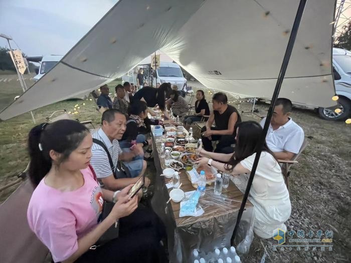 東風(fēng)御風(fēng)V9+：生活如旅途，萬境皆自由