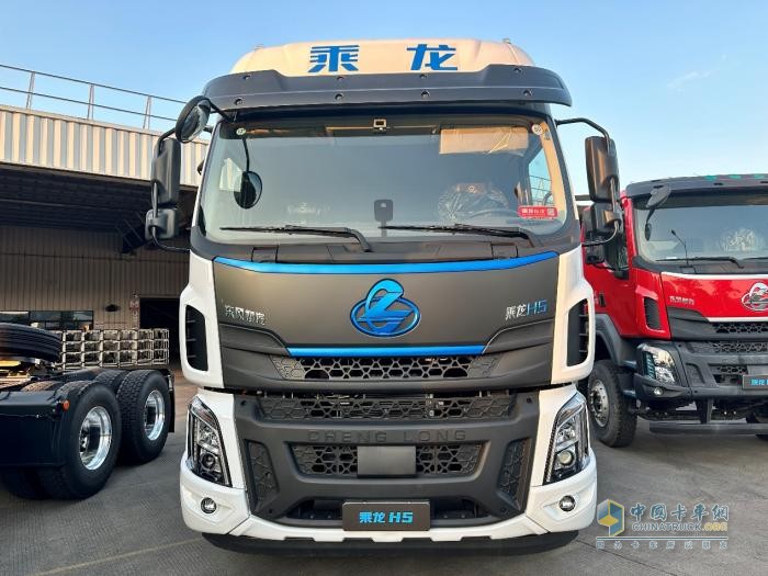 自重僅10.1 噸，每年節(jié)電9萬元，乘龍H5純電牽引車的創(chuàng)富硬實(shí)力