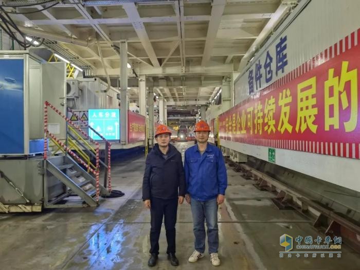 勞模工匠“跨界”合作擦出火花，定制“掃路神器”助企解難題
