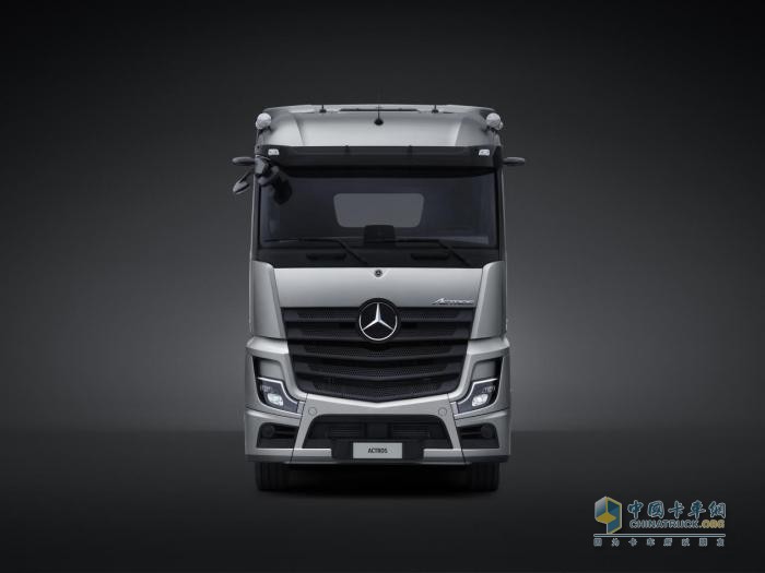 成冷鏈運(yùn)輸奪冠熱門 奔馳Actros 2653牽引車為何受到用戶信賴？