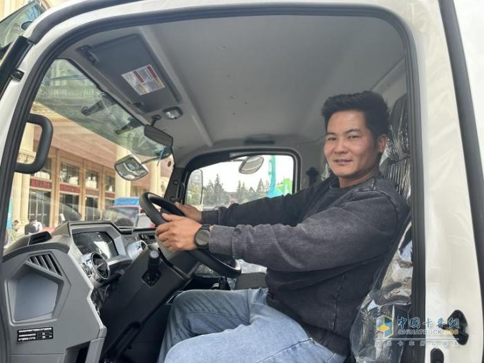 在云南市場備受歡迎 飛碟汽車新能源汽車如何成就“三好學生”？