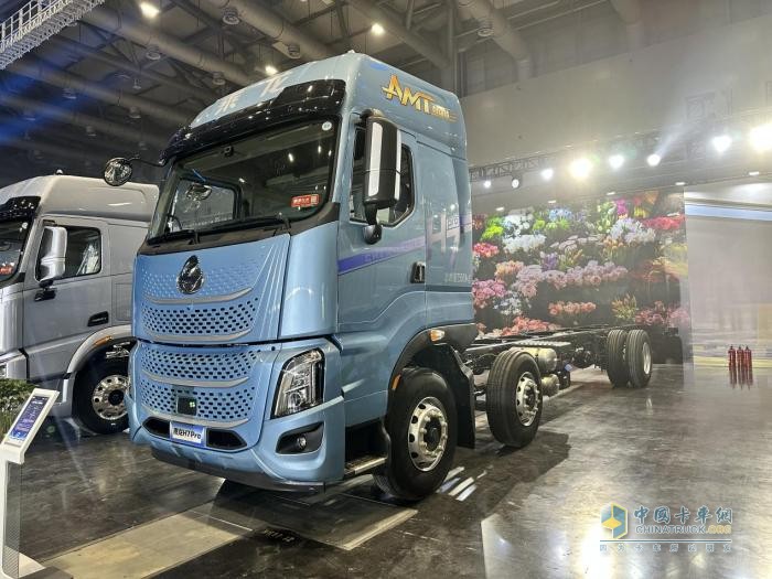 東風(fēng)柳汽,乘龍H7 Pro,6x2載貨車