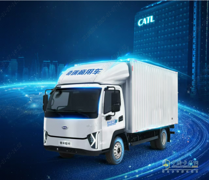 中國卡車網(wǎng)2025年度盛典，零米輕卡獲“最美電動(dòng)輕卡”獎(jiǎng)