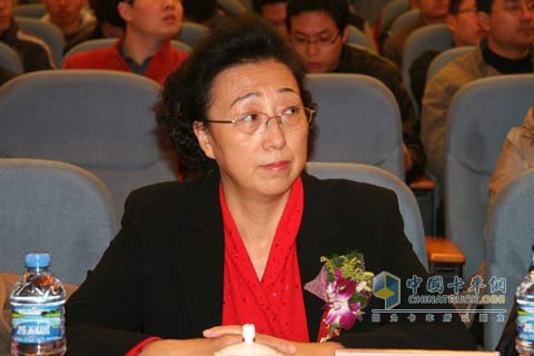 國際卡車發(fā)展高峰論壇