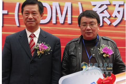 一汽無(wú)錫柴油機(jī)廠黨委書記蔡真法