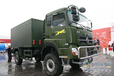 2010北京車(chē)展東風(fēng)沙豹