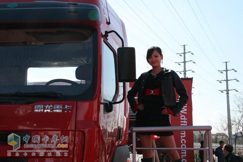 2010北京車展東風柳汽車模