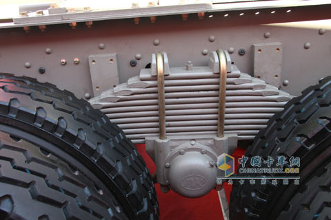 2010北京車展大運CGC4251牽引車