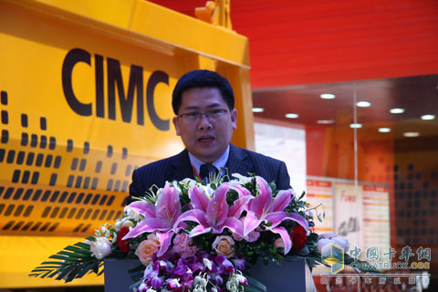 2010北京車(chē)展集瑞聯(lián)合重卡領(lǐng)導(dǎo)致辭