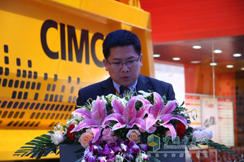 2010北京車(chē)展集瑞聯(lián)合重卡領(lǐng)導(dǎo)致辭