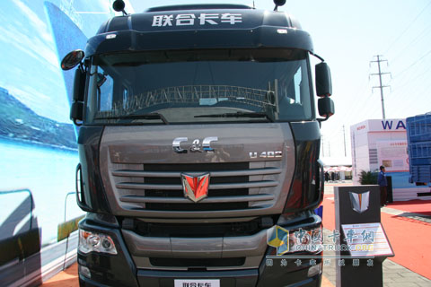 2010北京車(chē)展集瑞400重卡