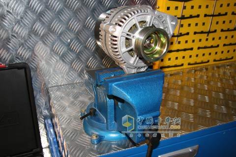 2010北京車展南京依維柯服務(wù)動車內(nèi)部構(gòu)成
