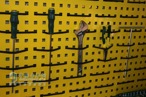 2010北京車展南京依維柯服務(wù)動車內(nèi)部構(gòu)成