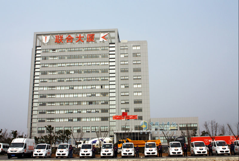 “超級(jí)大扳手”助力全國市場--聯(lián)合卡車“流動(dòng)服務(wù)站”正