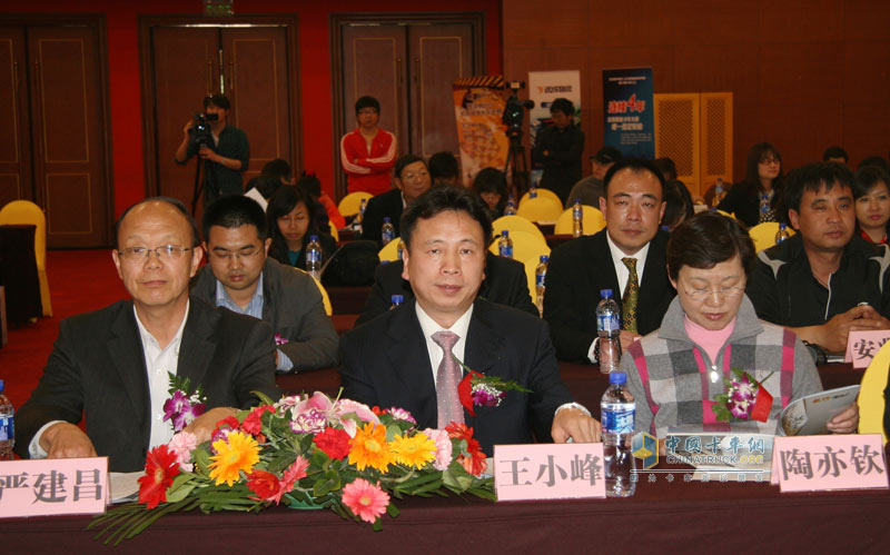 陜汽杯2011全國卡車大賽啟動(dòng)儀式現(xiàn)場