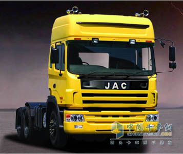 江淮 格爾發(fā)重卡 260馬力 4×2 牽引車