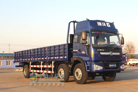 福田瑞沃 180馬力 6×2驅(qū)動