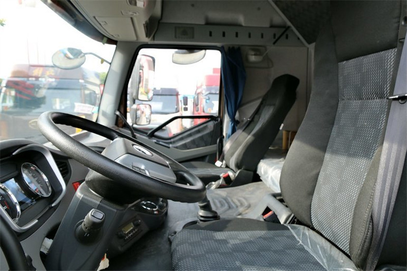 一汽解放 J6P重卡 460馬力 6X4 國四牽引車(超速檔)(CA4250P66K24T1A1E4)