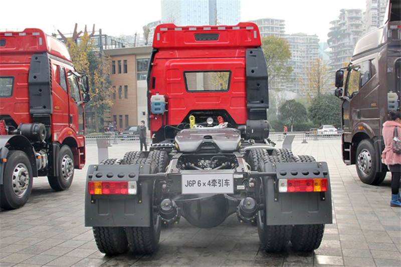 一汽解放 J6P重卡 500馬力 6X4 國四牽引車(CA4250P66K24T1A1HE4)