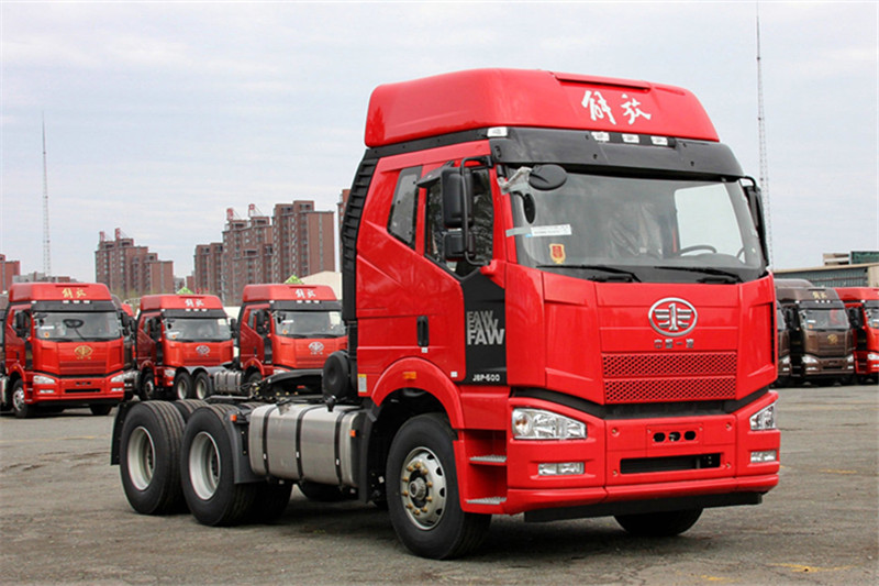 一汽解放 J6P重卡 500馬力 6X4 國(guó)四牽引車(CA4250P66K25T1A1E4)
