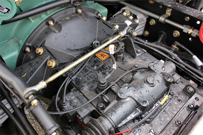 一汽解放 J6P重卡 500馬力 6X4 國(guó)四牽引車(CA4250P66K25T1A1E4)