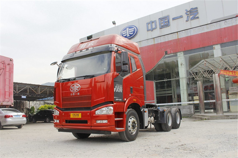 一汽解放 J6P重卡 質(zhì)惠版 420馬力 6X4 國四牽引車(CA4250P66K24T1A1HE4)