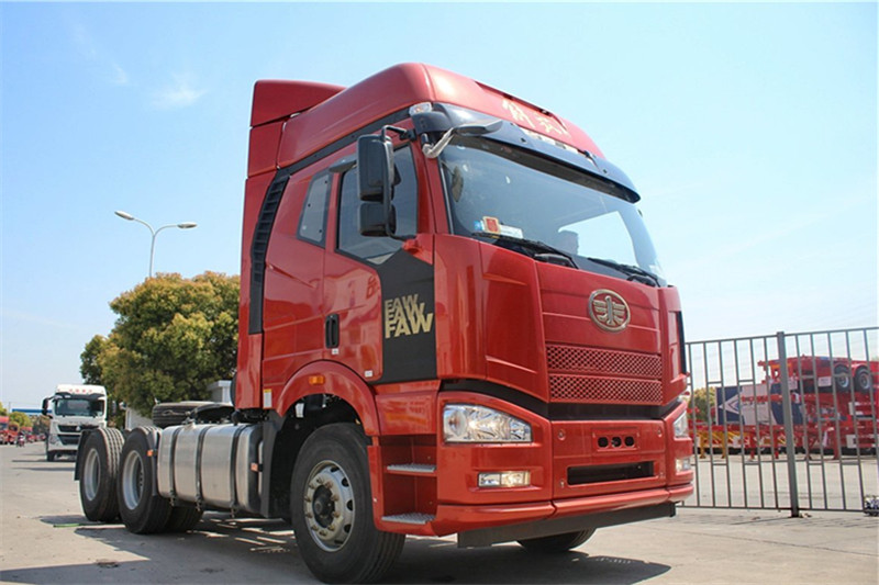 一汽解放 J6P重卡 領(lǐng)航版 460馬力 6X4 國四牽引車(AMT)(CA4250P66K24T1A1E4)
