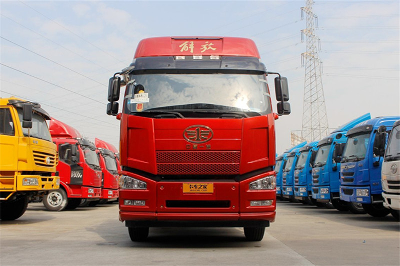 一汽解放 J6P重卡 領(lǐng)航版復(fù)合型 460馬力 6X4 國五牽引車(CA4250P66K24T1A1E5)