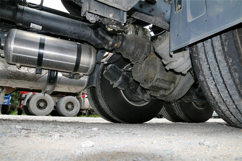 一汽解放 J6P重卡 460馬力 6X4 國四牽引車(自動(dòng)擋)CA4250P66K24T1A1E4)