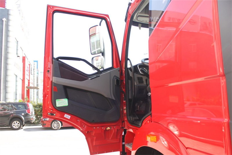 一汽解放 J6P重卡 輕量化版 420馬力 6X4 國四牽引車(CA4250P66K24T1A1E4X)