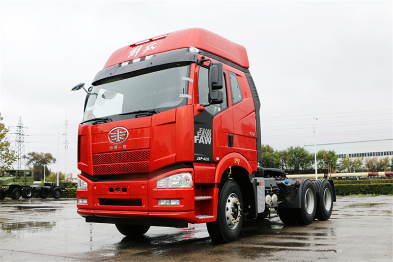 一汽解放 J6P重卡 寒區(qū)版 420馬力 6X4牽引車(CA4250P66K24T1E5)