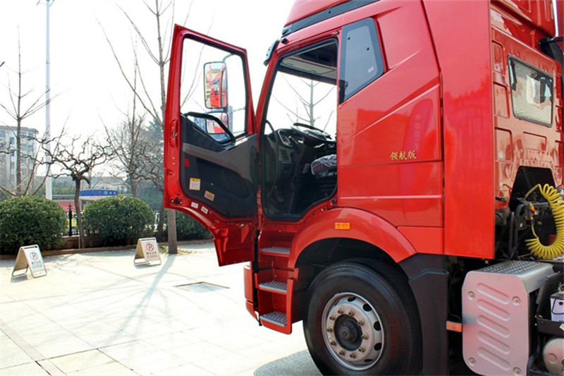一汽解放 J6P重卡 領(lǐng)航版 460馬力 6X4 國四牽引車(CA4250P66K24T1A1E4) 