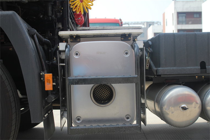 東風(fēng)商用車(chē) 天龍重卡 315馬力 4X2 國(guó)四牽引車(chē)(13T后橋)(DFL4181A6)