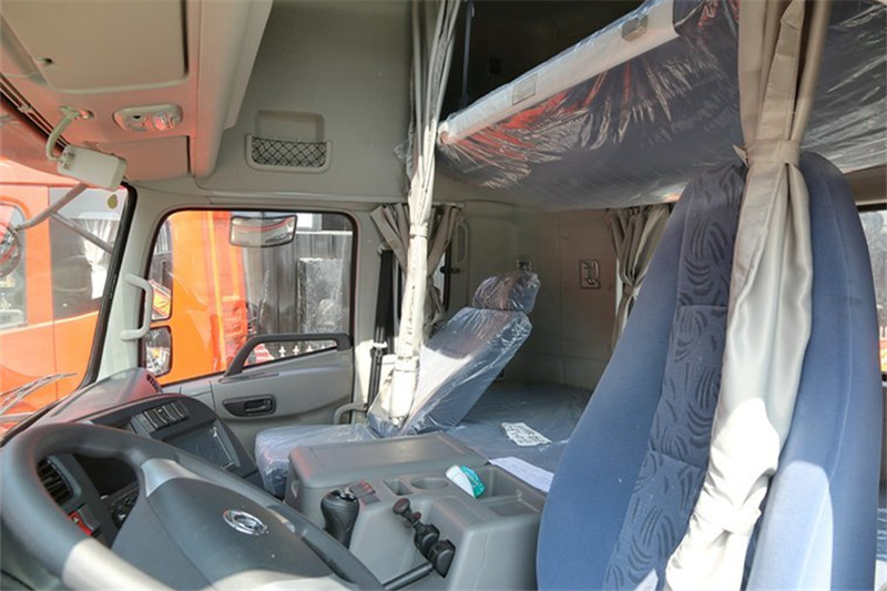 東風(fēng)商用車(chē) 新天龍重卡 420馬力 4X2 國(guó)四牽引車(chē)(DFL4181A8)