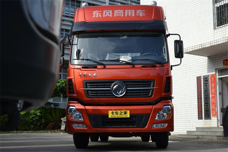 東風(fēng)商用車 新天龍重卡 385馬力 4X2 國四牽引車(DFL4181A8)