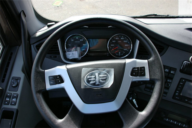 一汽解放 J6P重卡 領(lǐng)航版 420馬力 6X2 國四牽引車(CA4250P66K24T3HE4)