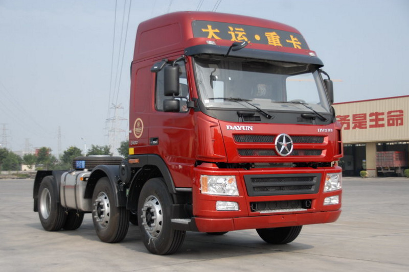 大運(yùn) N8重卡 293馬力 6X4 純電動(dòng)牽引車(CGC4250BEV1GCG2)