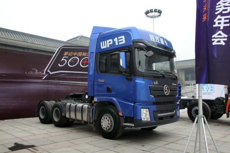 陜汽重卡 德龍X3000 超強版 550馬力 6X4 國五牽引車(SX42584Y324)