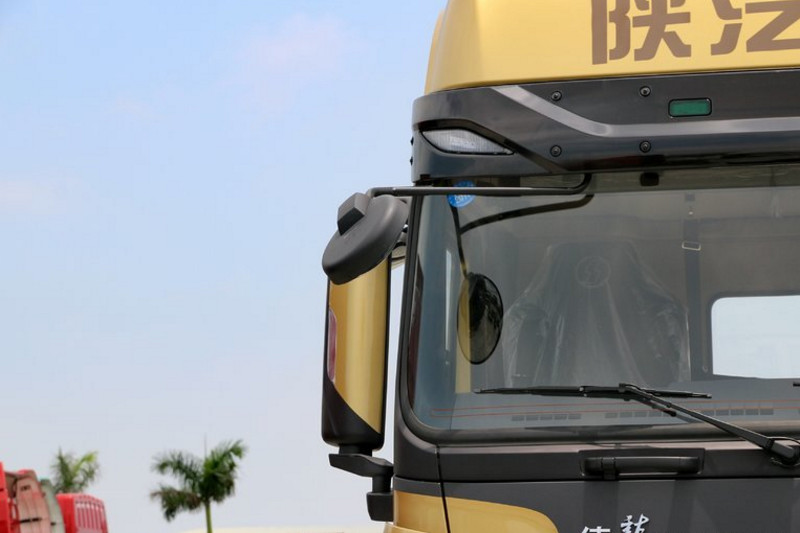 陜汽重卡 德龍X3000 500馬力 6X4 國(guó)五牽引車(SX4250XC4Q2)