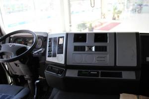 陜汽重卡 德龍F(tuán)3000 380馬力 6X4 國四LNG牽引車(SX4258NT384TL)